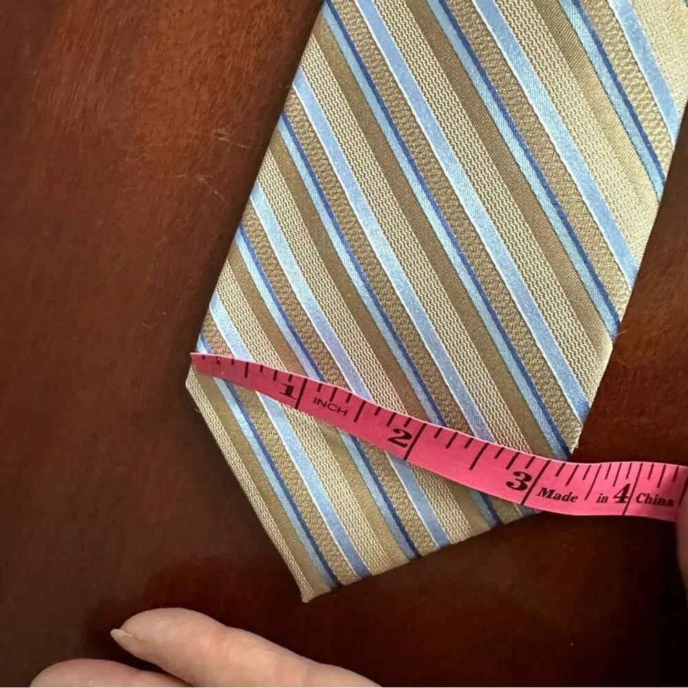 Croft & Barrow 100% Silk Tan Light Blue Mens Diagonal Stripe Tie Retro NWOT